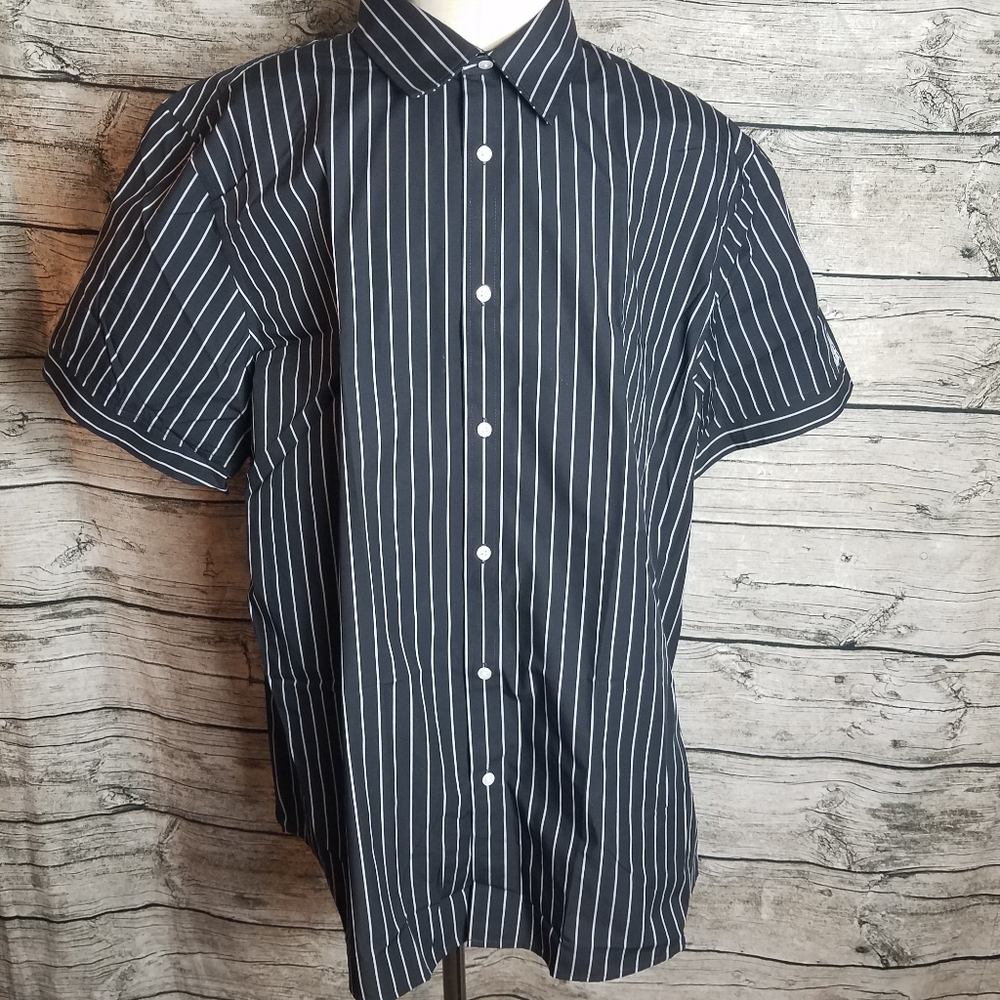 Make The Colonel Proud Button Down Short Sleeve Size 2xl.